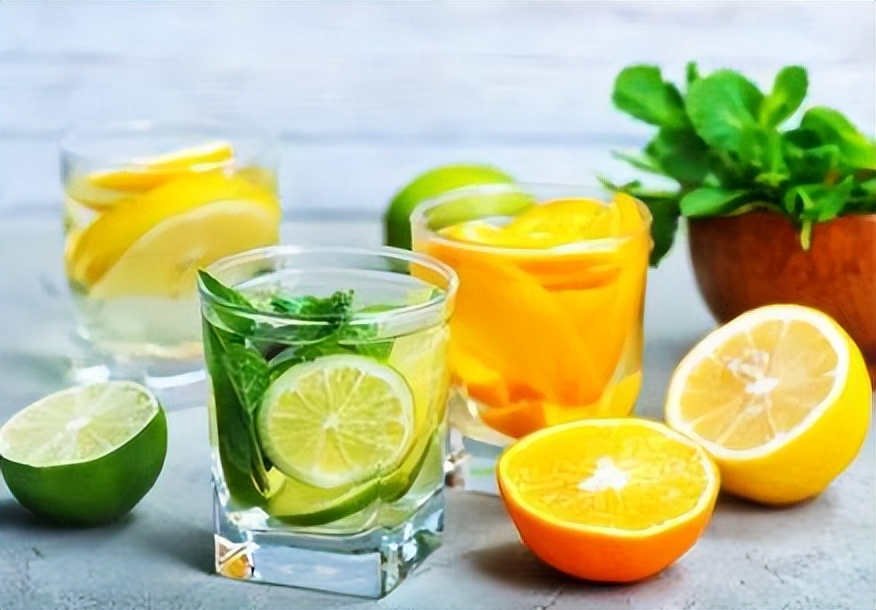 睡觉时柠檬是放枕头边还是放床头,柠檬放床头提升记忆力是真的吗