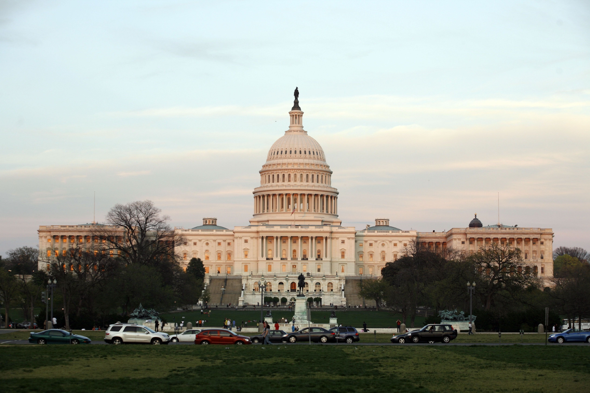 美国债务危机对美元的影响,美国债务对美元有影响吗