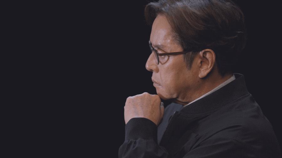 张国荣80年代天王巨星现场,80年代香港的天王巨星和天后