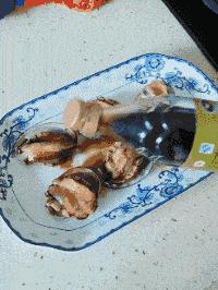 “车间女孩约我去她宿舍玩，这时候应该干点什么？”哈哈哈