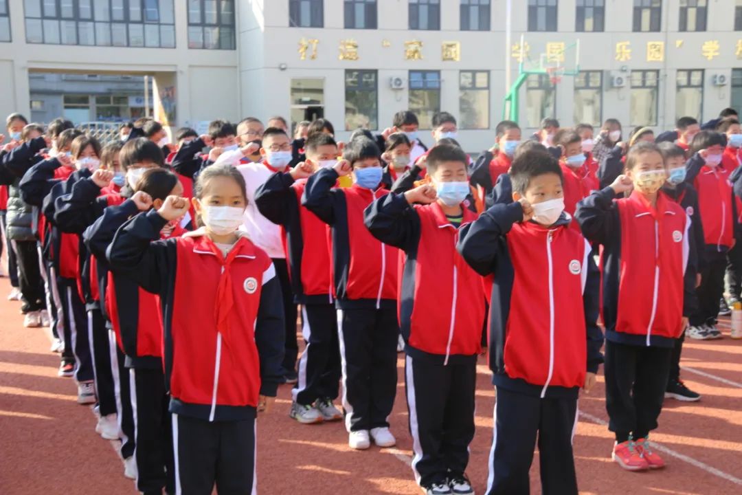 做文明学生主题升旗仪式美篇,美丽校园升旗仪式