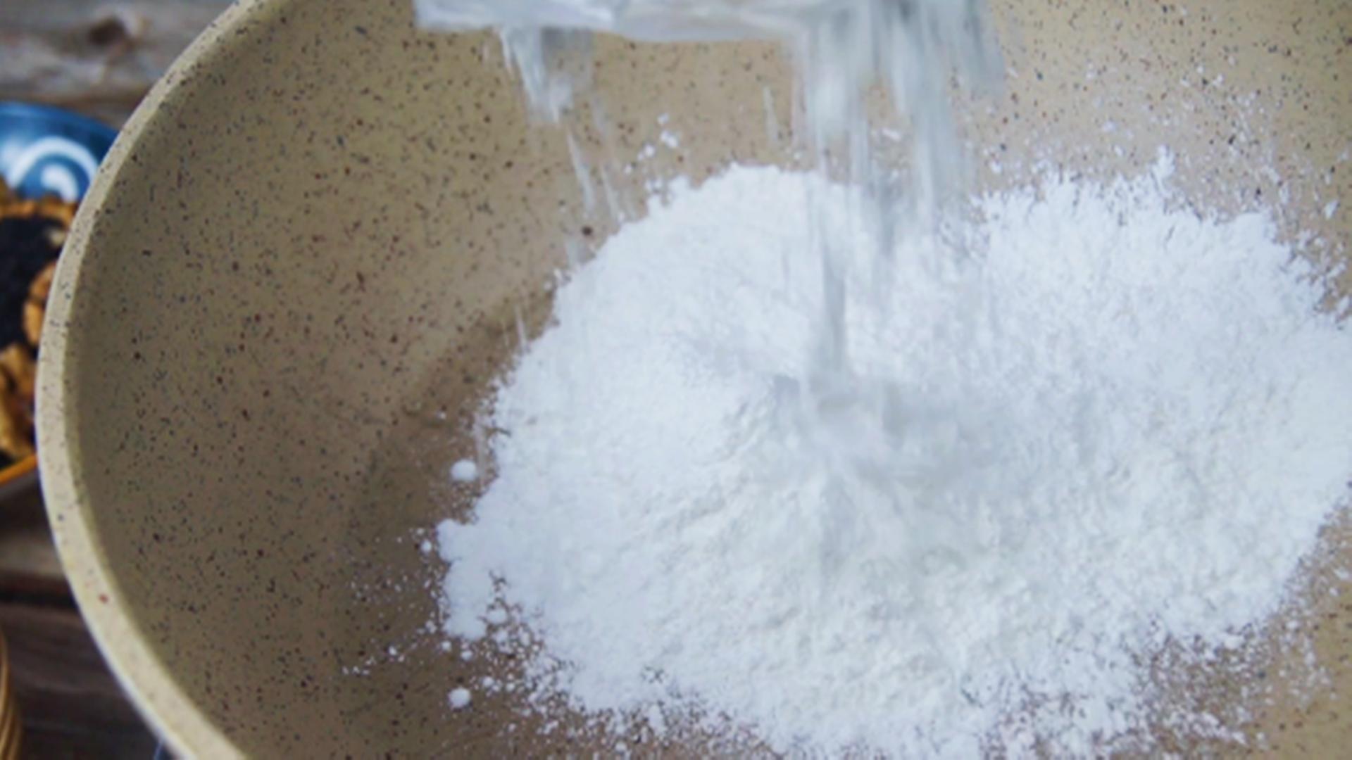 96岁老中医：一把黑豆倒入绞肉机，想不到效果太厉害了，快收藏