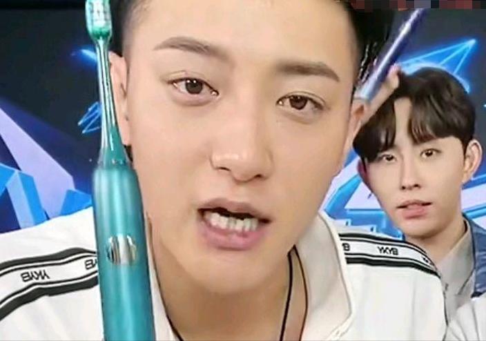 直播间卖假酒的明星,卖假酒网红有哪些