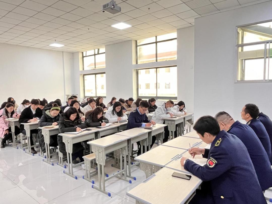 实干争先深学争优,落实深学争优实干争效行动部署