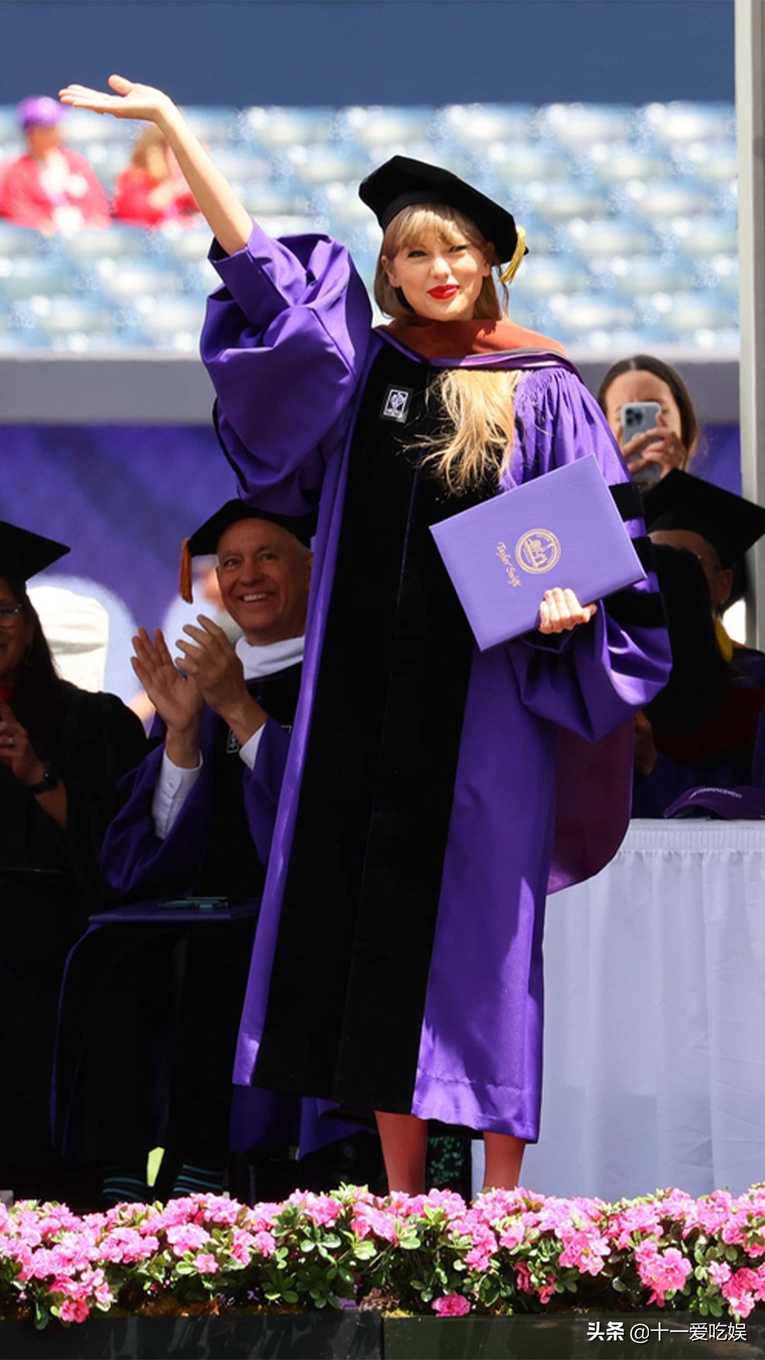 泰勒斯威夫特的地位到底有多高,泰勒斯威夫特努力