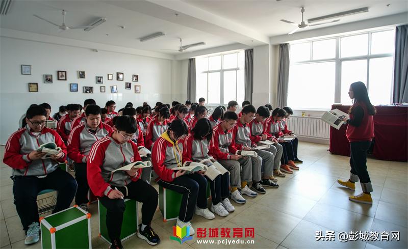 鍚嶅笀浜戦泦,鍚嶅笀鑽熻悆甯堣祫闆勫帤