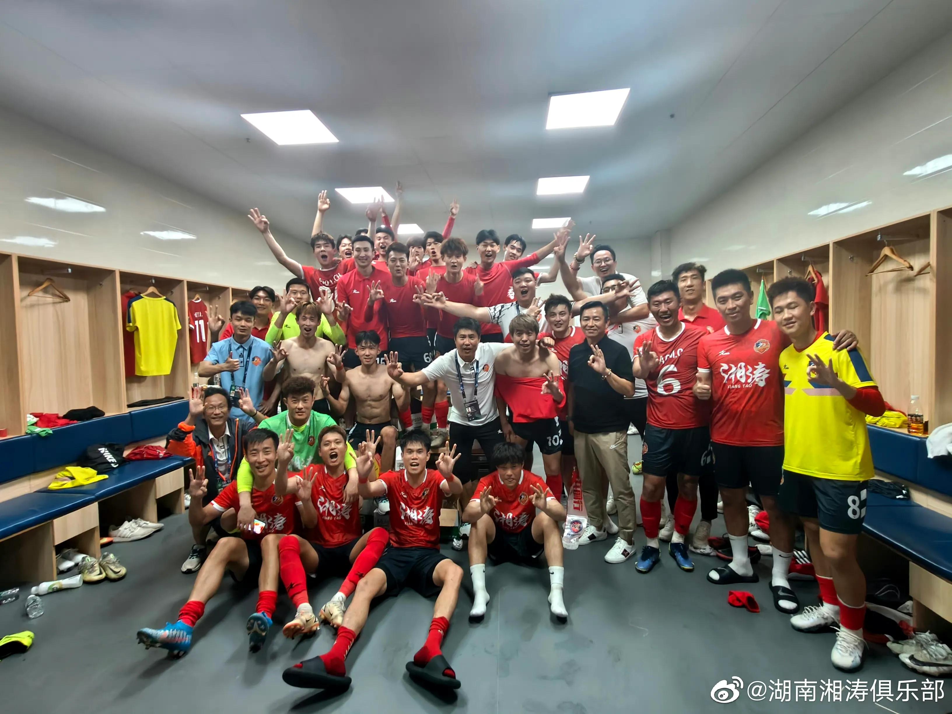 中乙第八轮对阵,中乙青岛红狮vs大连智行直播