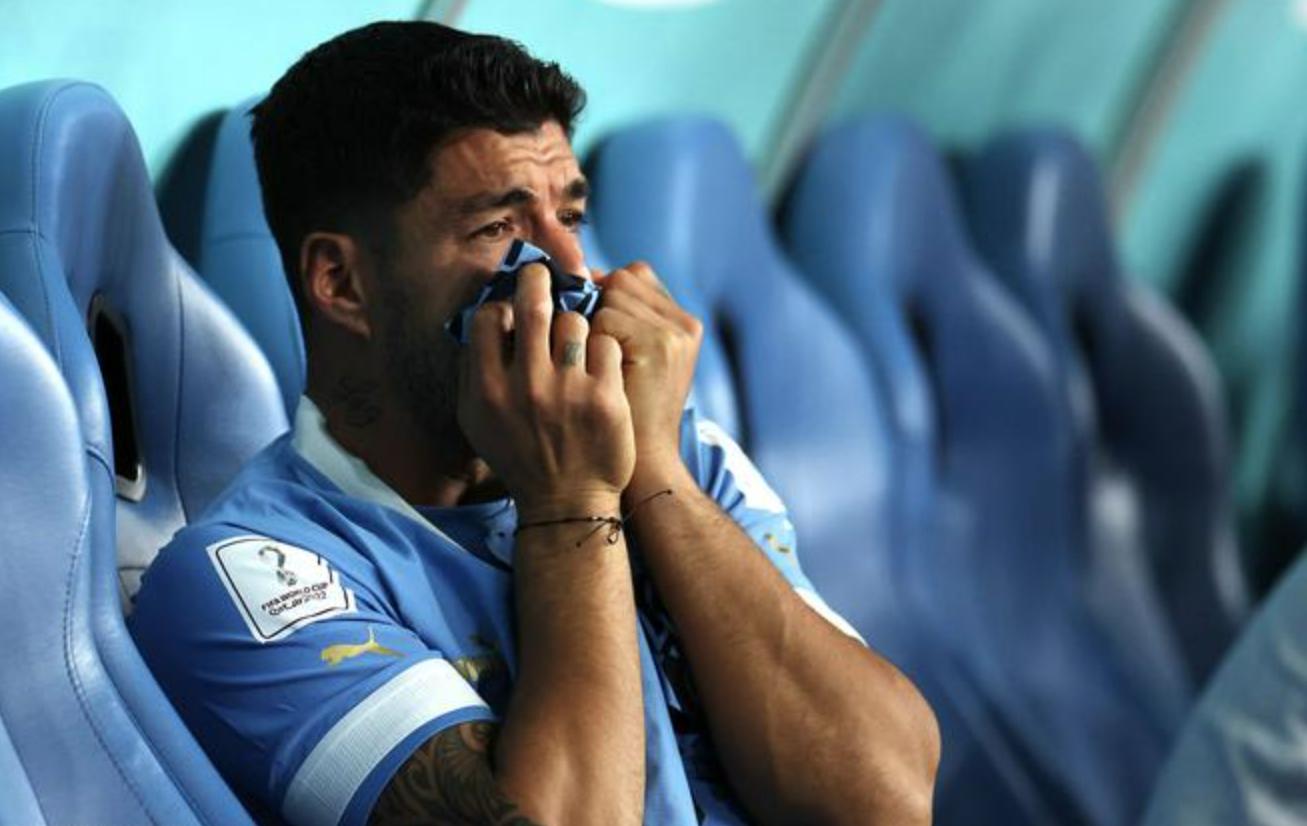 苏亚雷斯在比赛场痛哭,赛后痛哭苏亚雷斯