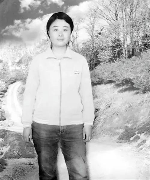 丈夫拒绝剖腹产妻子难产去世,老公拒绝剖腹产导致妻子孩子死亡