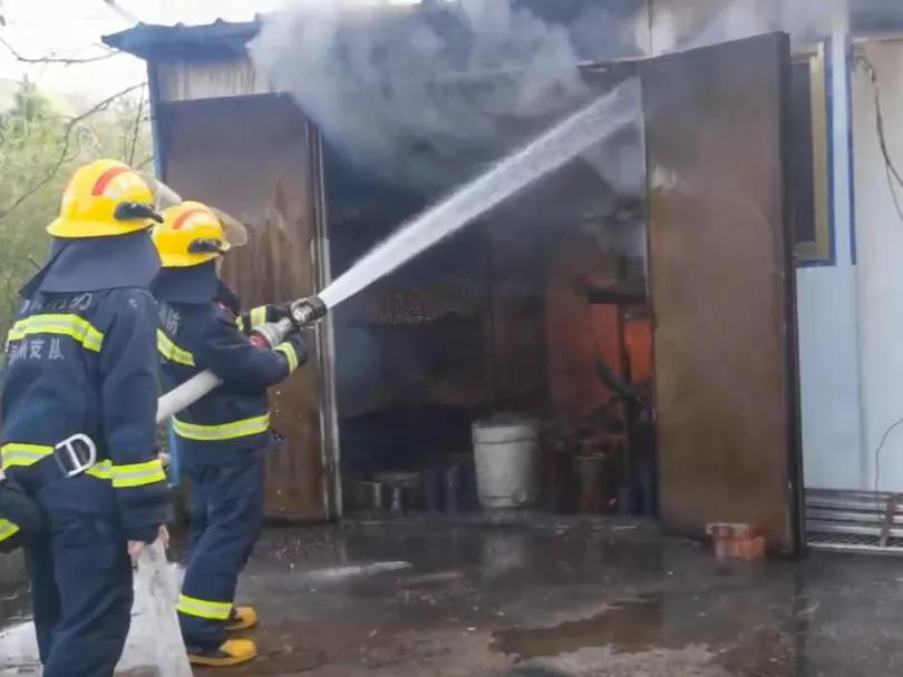 烤箱烤土特产,自己做的土特产非常好吃