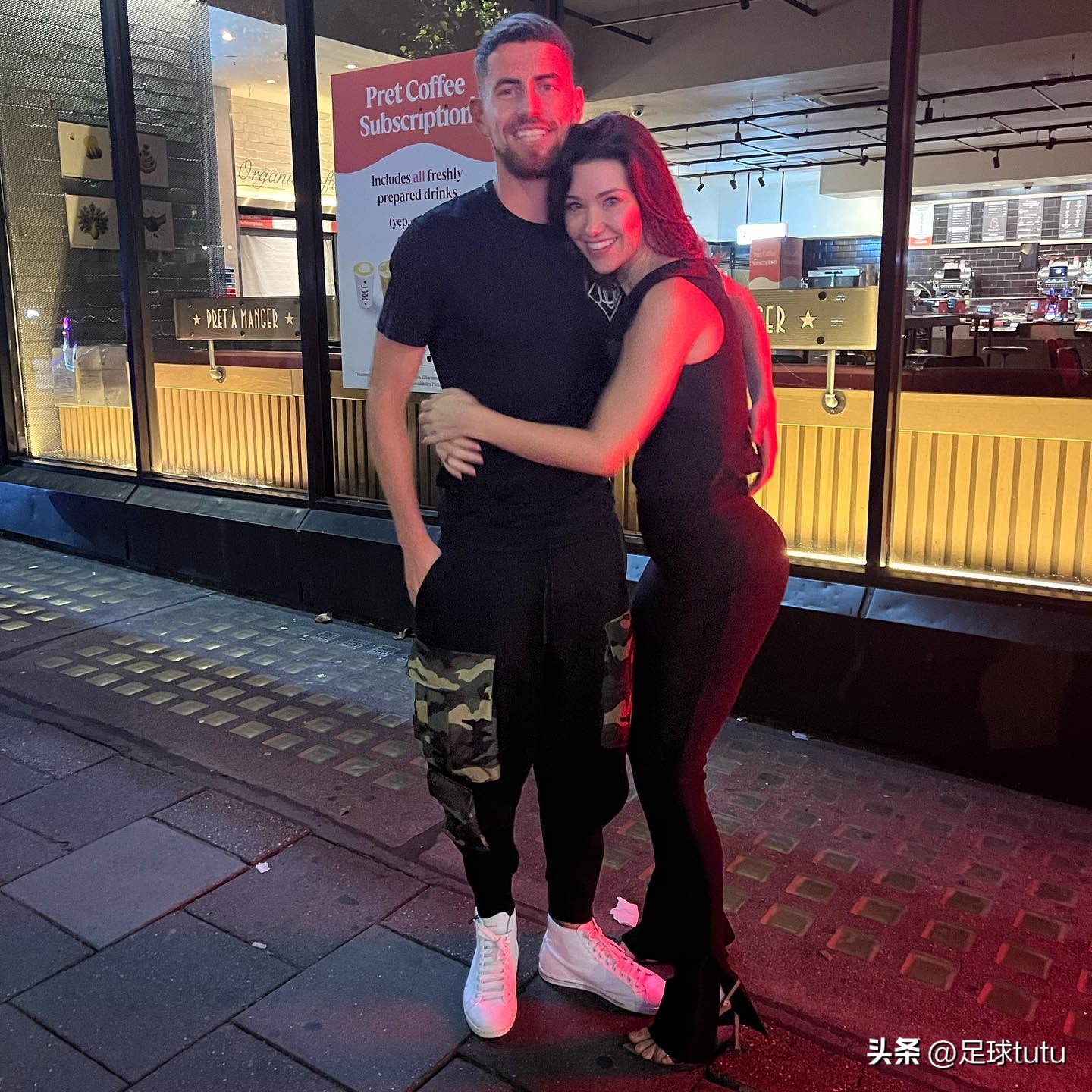 小学生才做选择下一句,小孩才做选择成年人全都要