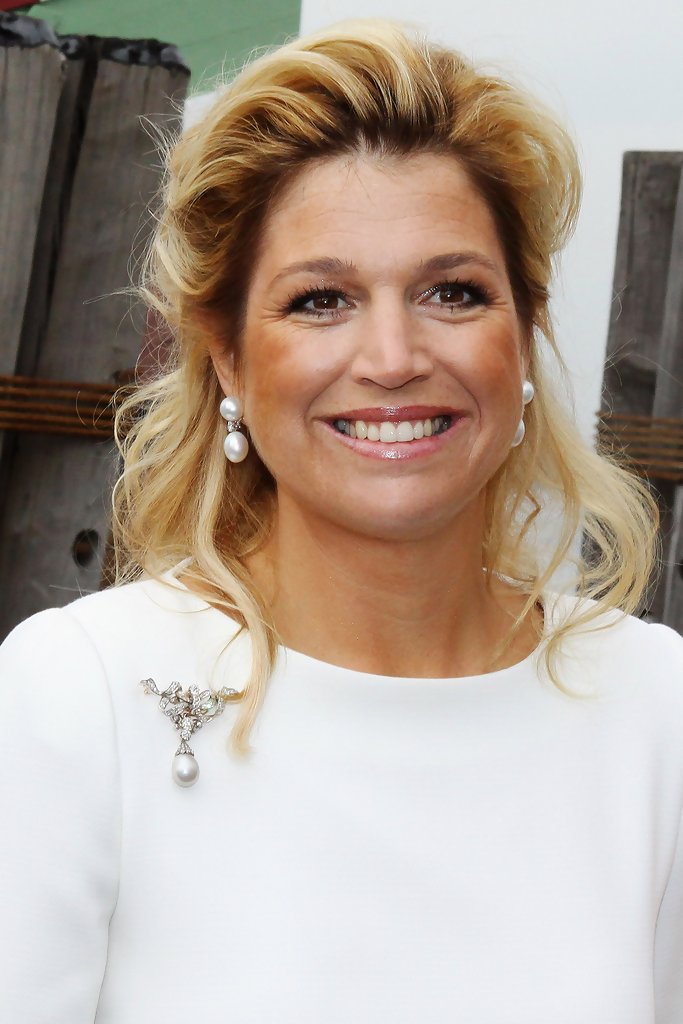 18年王室生活，12对珍珠耳环，莱蒂齐亚对珠宝的品味和衣品一样好