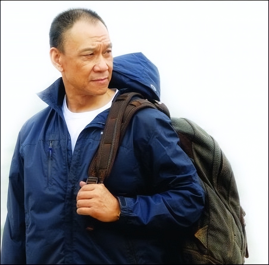 老戏骨王学圻：与结婚40年的妻子对簿公堂，11年后却感觉愧对儿子