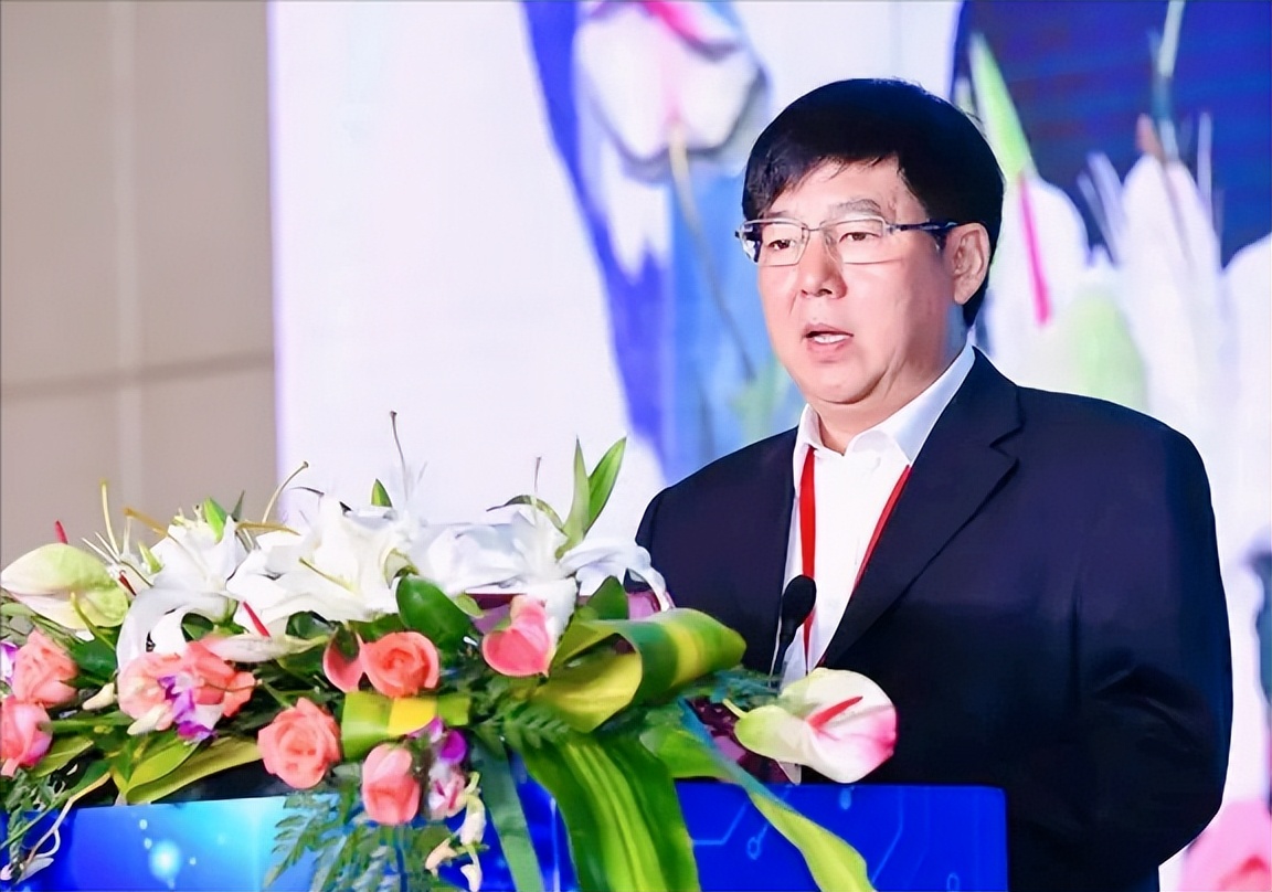 中国铁路总公司与国家铁路局关系,国家铁路局和铁路总公司什么不同