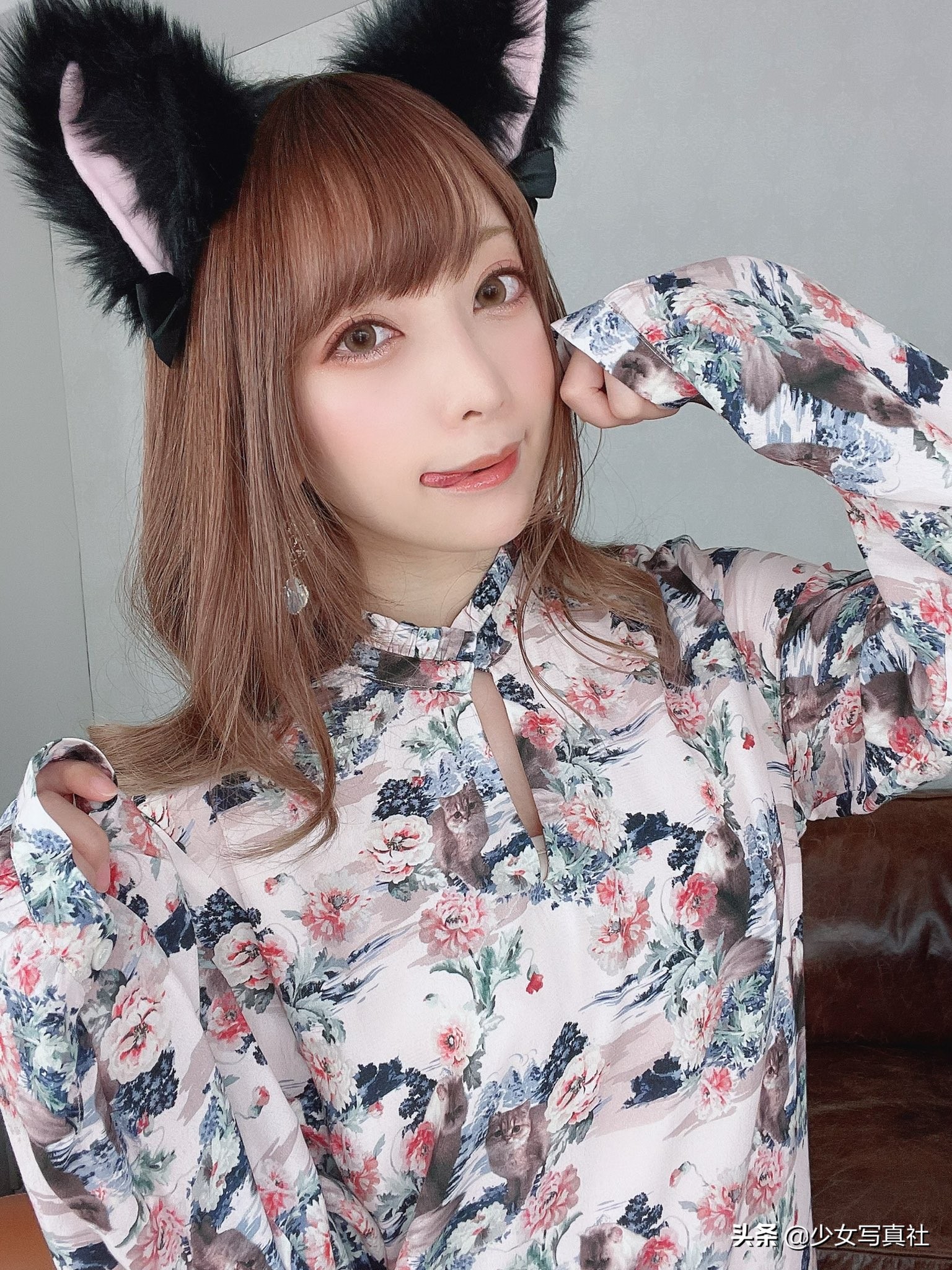 瀹湰褰╁笇骞磋交鐓х墖,瀹湰褰╁笇鐪熶汉鐓х墖