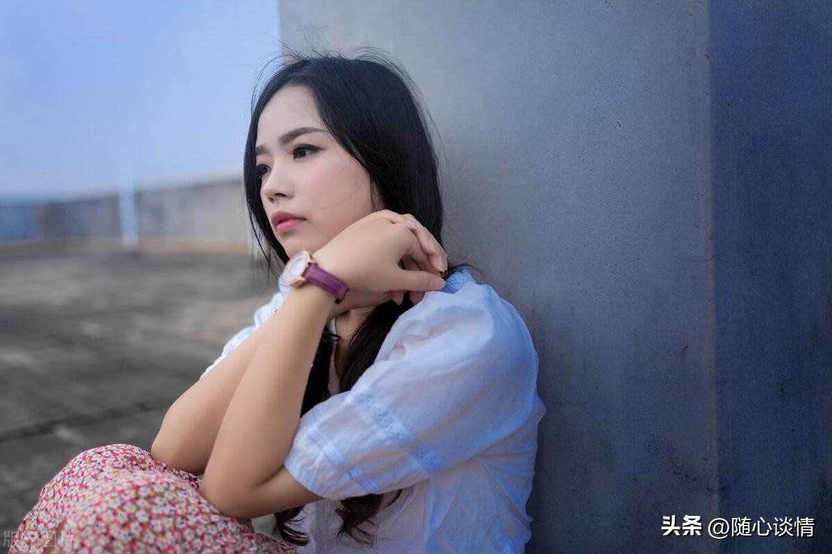 离婚后怎么摆脱孤独感,离婚后如何应对思念前夫