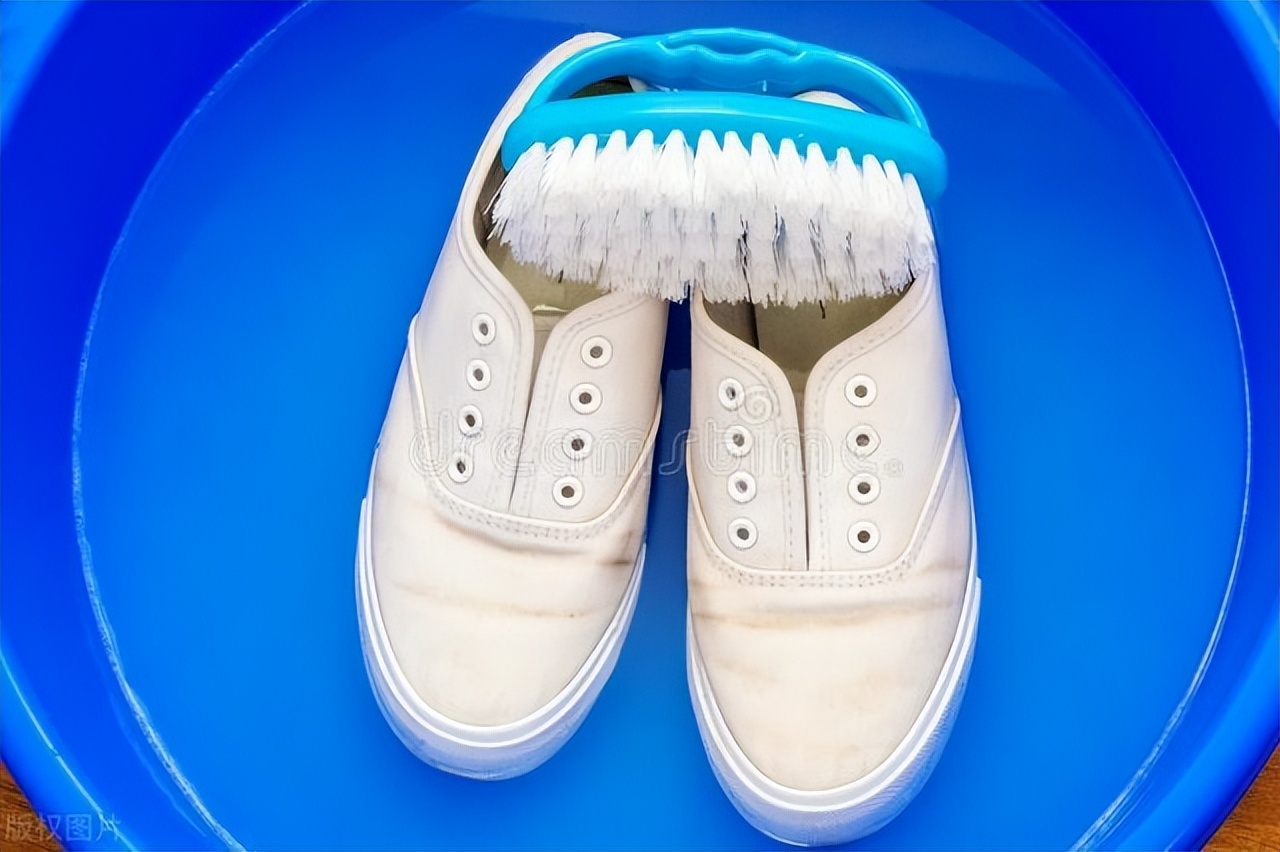 鞋臭怎么办快速去脚臭的小妙招,孩子脚臭鞋臭怎么办教你除臭方法