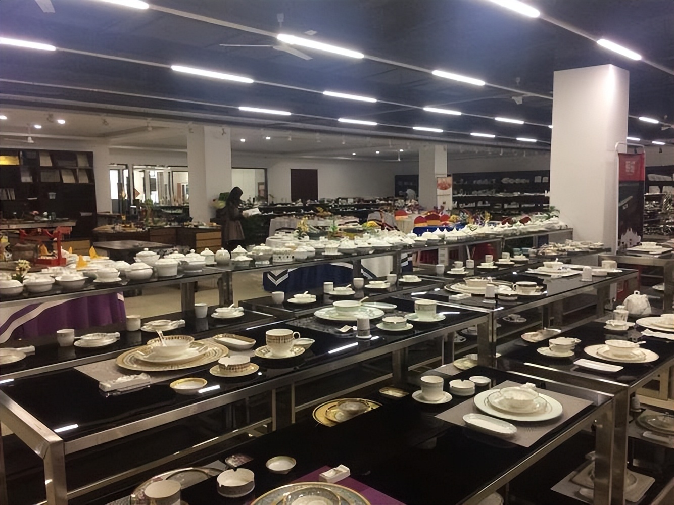 男孩被拐27年后从广东回海南认亲,男孩被拐20年后认亲成功