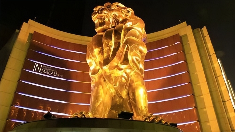 赌王何鸿燊800万,赌王何鸿燊去世谁来抬棺