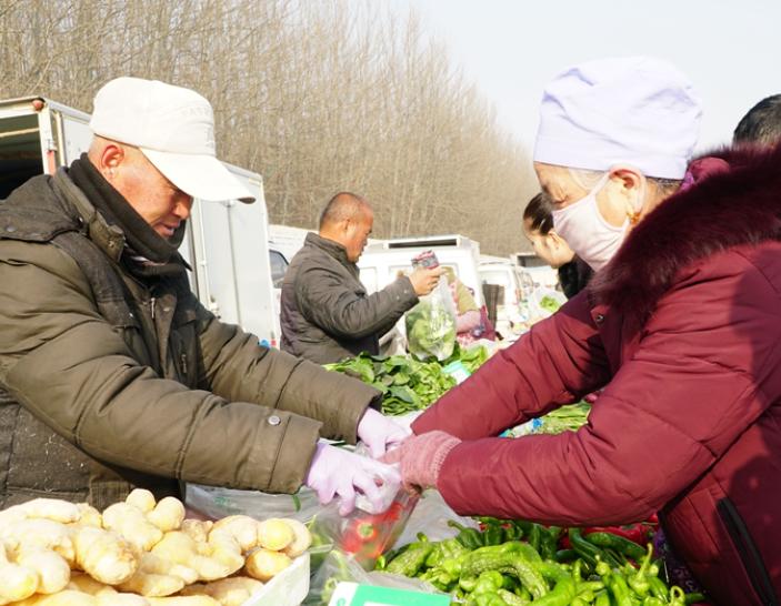 东北农村1000多米的大集,东北农村大集有什么好玩的
