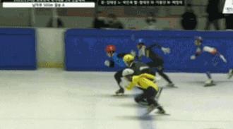 jennie韩国女穿搭,韩国女星jennie穿搭