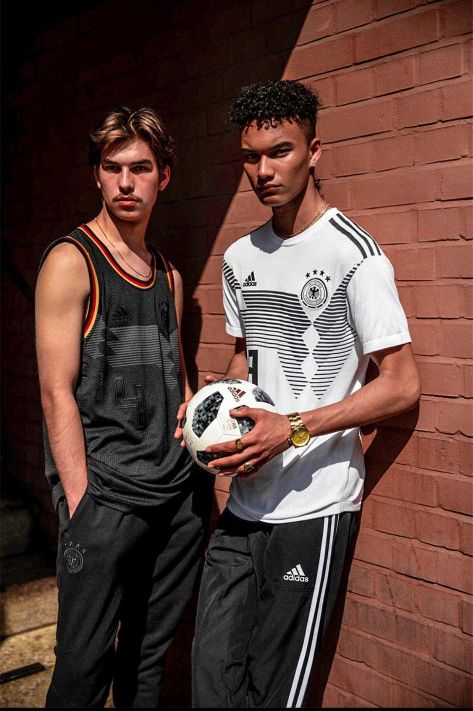 2014德国队主客场球衣,德国队女足历届球衣