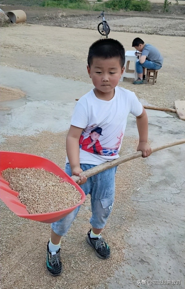 肥东县实验小学展少年风采,展少年风采构建美好校园