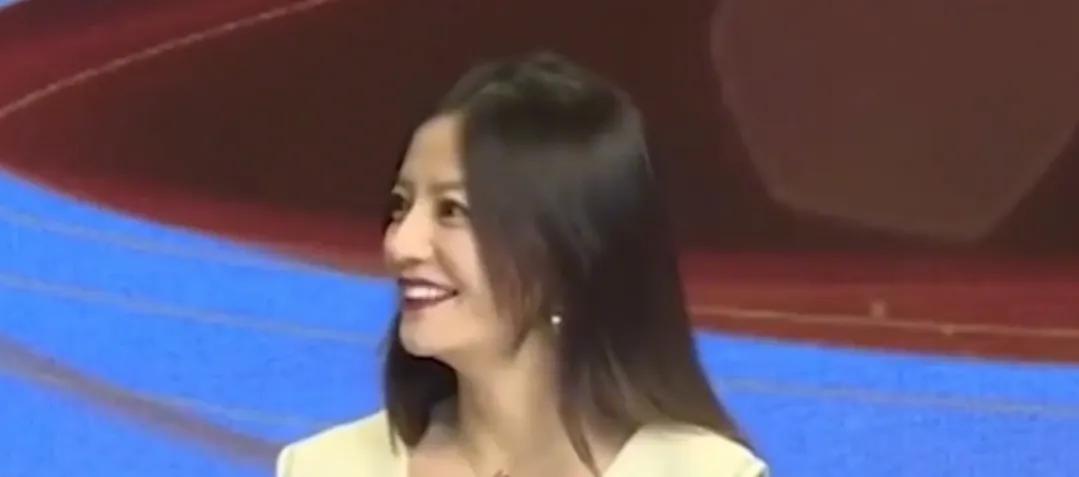 中国女版巴菲特，亲日辱华*力暴***帖删**，她是谁呢？现在结局有多惨？