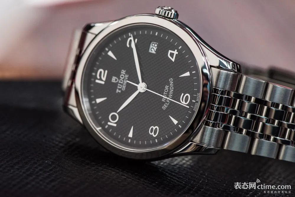 职场戴表指南，从入门到被开除