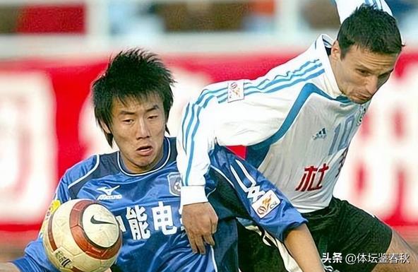秦升踢假球场面,秦升回大连比赛