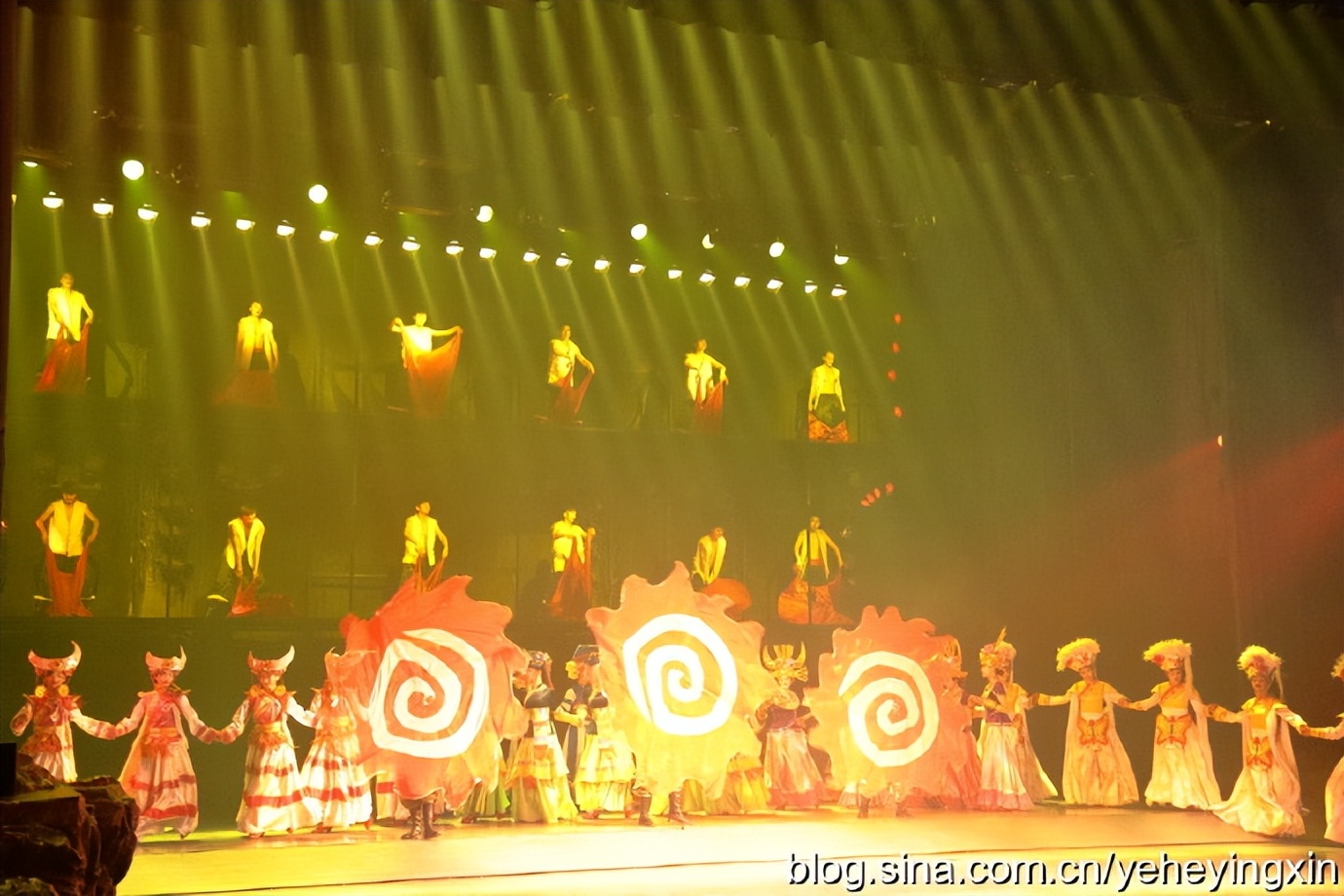 丽江丽水金沙表演好看吗,丽水金沙民族歌舞表演