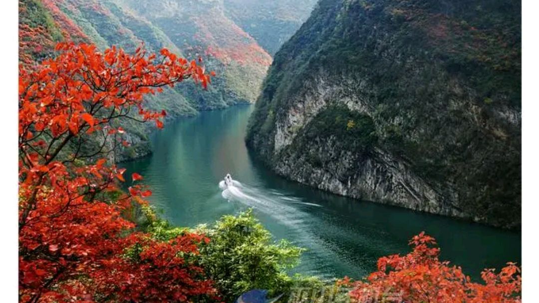 中国四大直辖市，拥有国家5*级A**旅游景区25个，列举出来共享