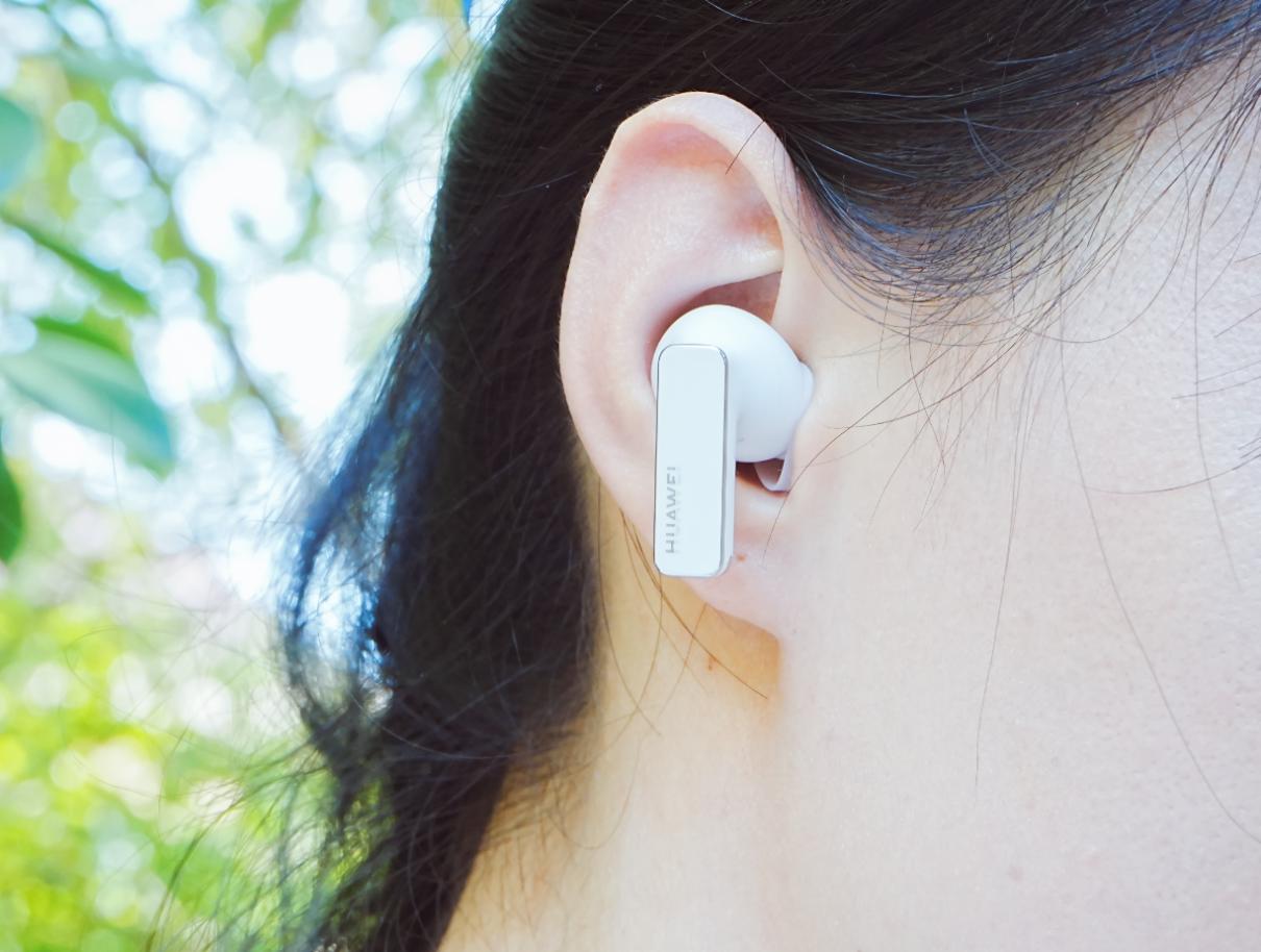 华为降噪耳机freebudspro怎么样,华为耳机freebudspro对比tws2e