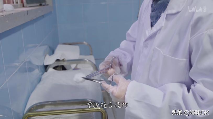 张雪峰讲的大实话一点不夸张,张雪峰十年前说的话已成现实