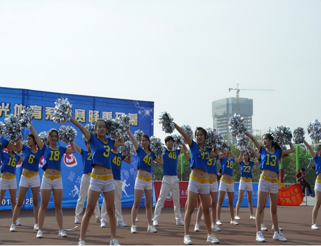 体育活动意外受伤谁负责,学校运动场意外受伤谁负责