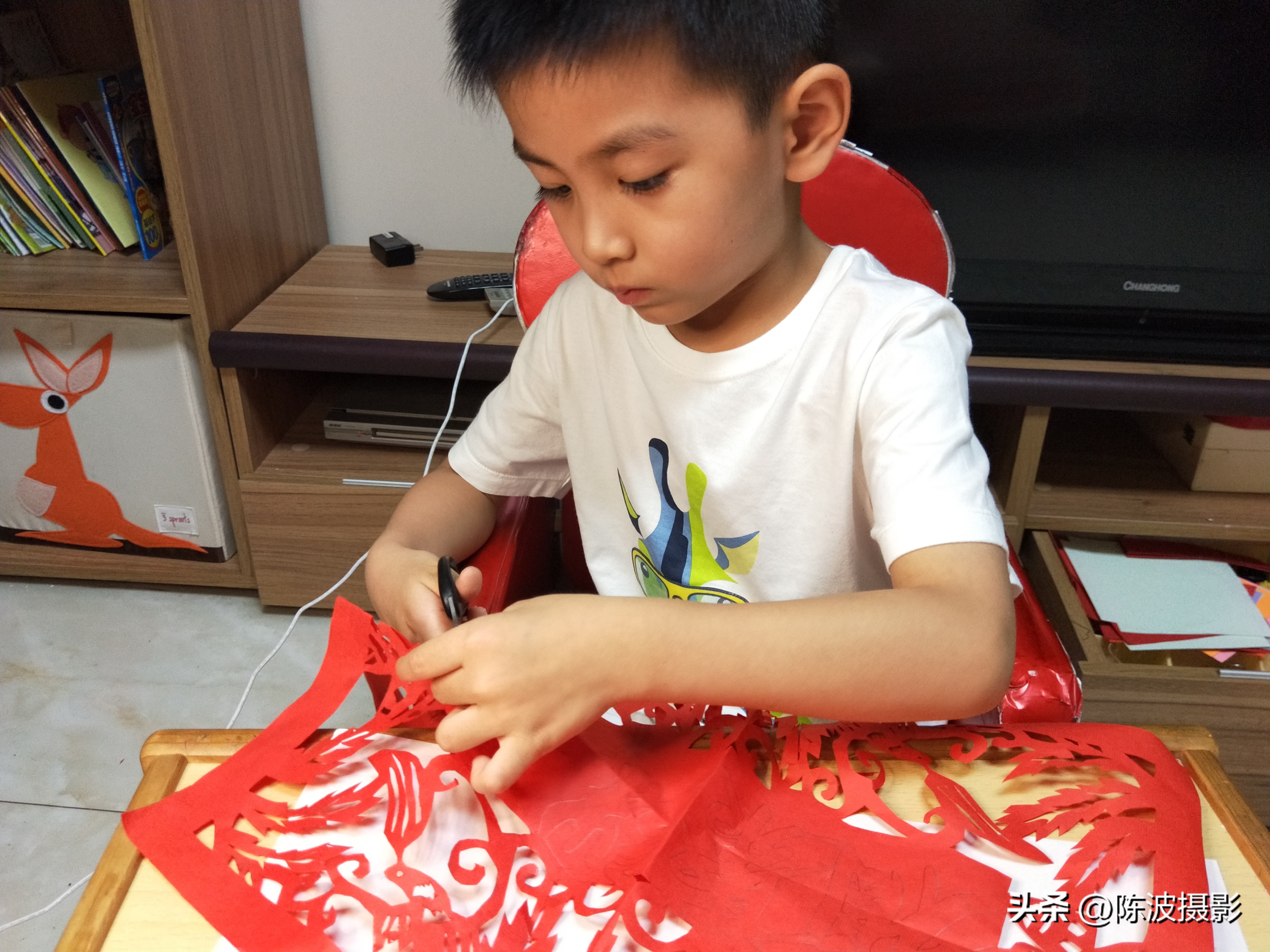 徐嘉希四岁剪纸,徐嘉希剪纸视频