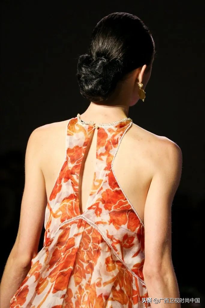 很热怎么穿,夏季天热怎么穿才够时尚