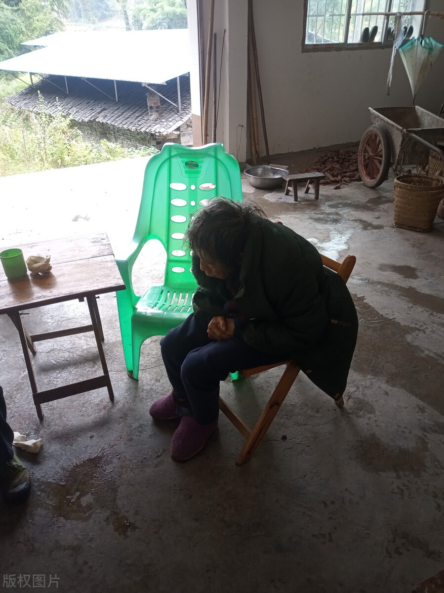 头皮堵塞会引发脑梗吗,头部血管病变有什么症状