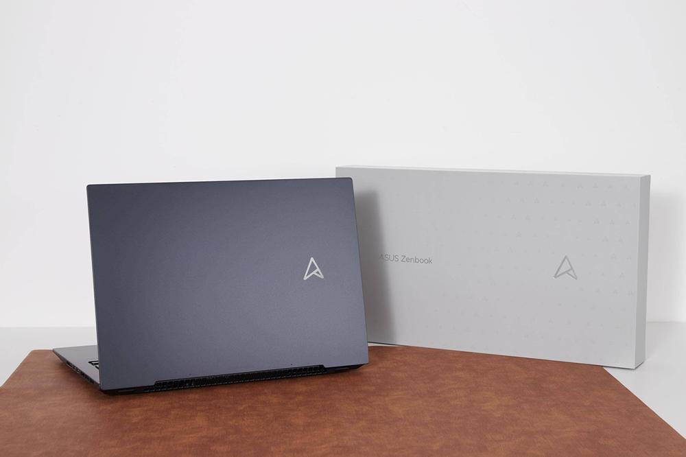 5年的苹果笔记本还能买么,华硕灵耀x双屏和macbookpro哪个好