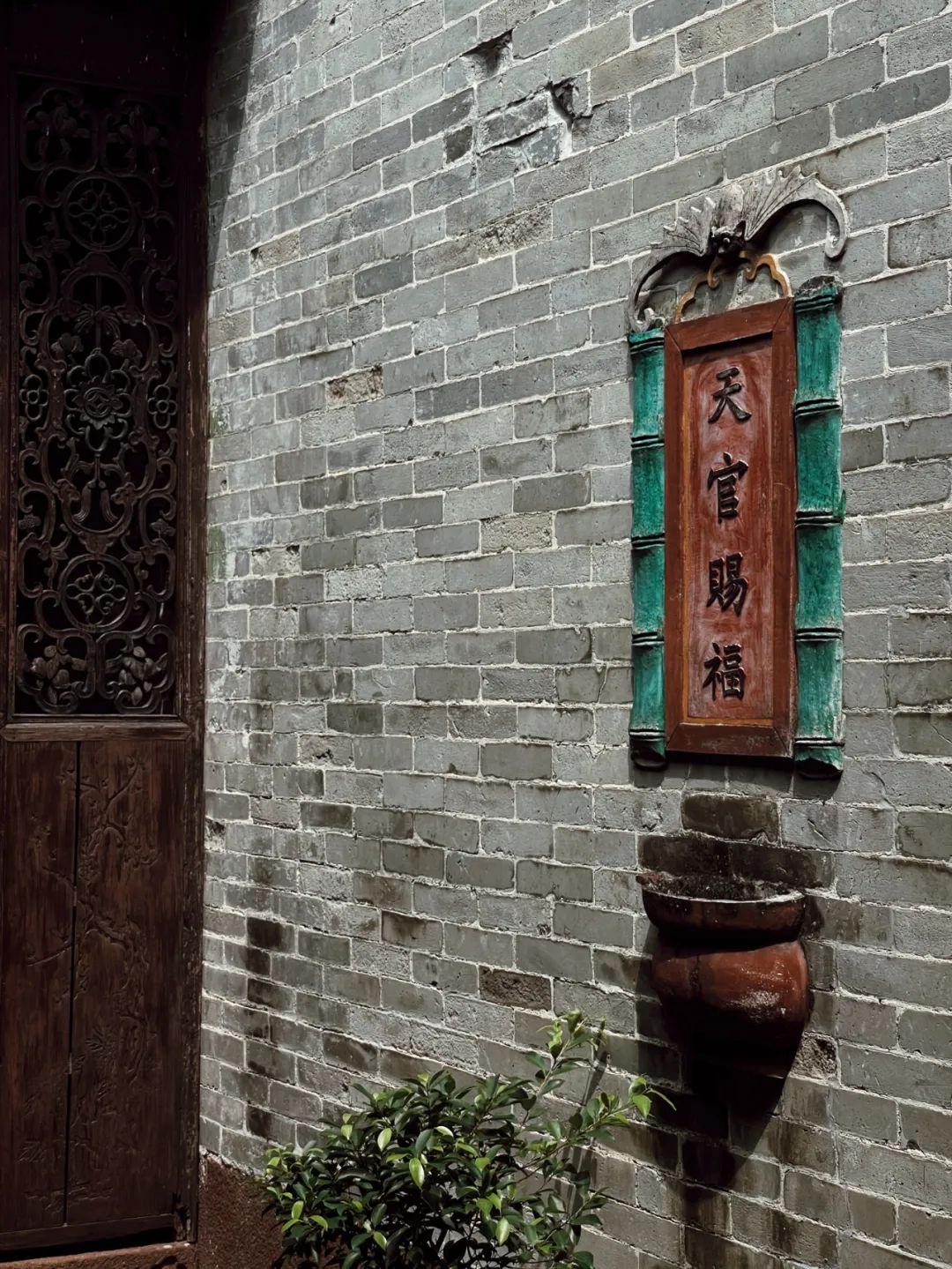 月全食在古代被称为什么,月全食为什么会在黑夜里