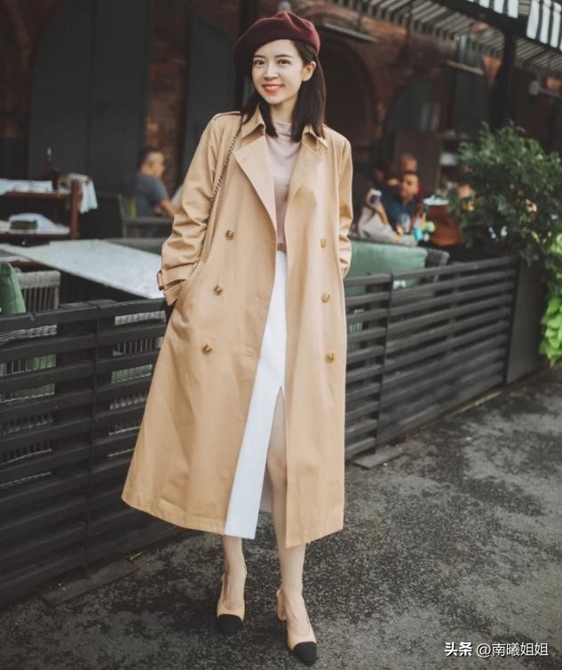 显脸小的帽子戴法,为什么有人戴帽子显脸大