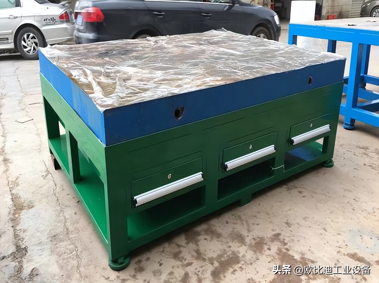 东莞长安模具车床加工厂,东莞长安冲压模具加工工厂