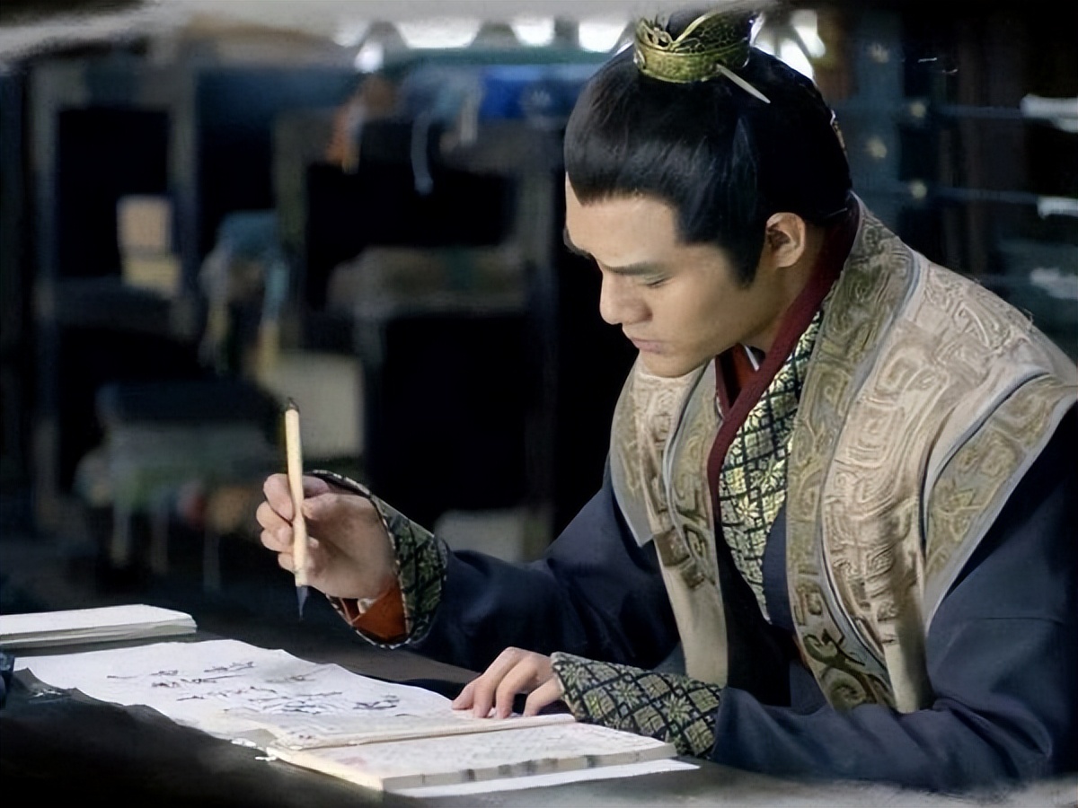 小周后被赵光义打,小周后被赵匡胤接走