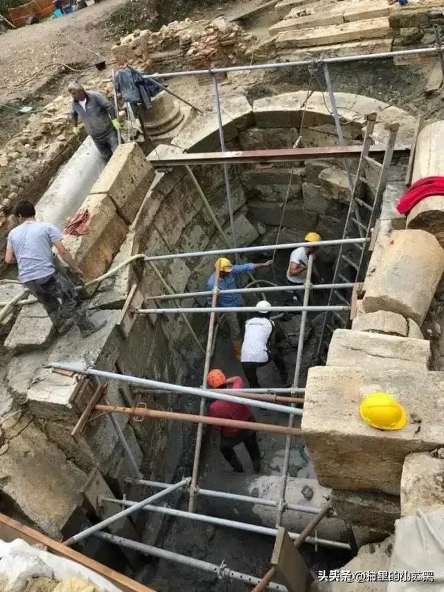 意大利挖出2300年前青铜器合集,意大利出土大量青铜器讲解