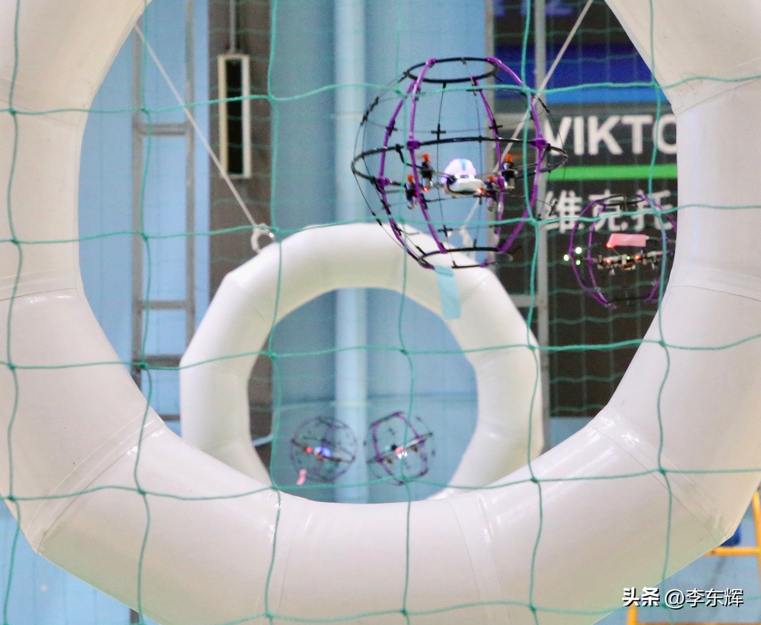 无人机足球比赛是什么规则,无人机怎样拍摄足球赛