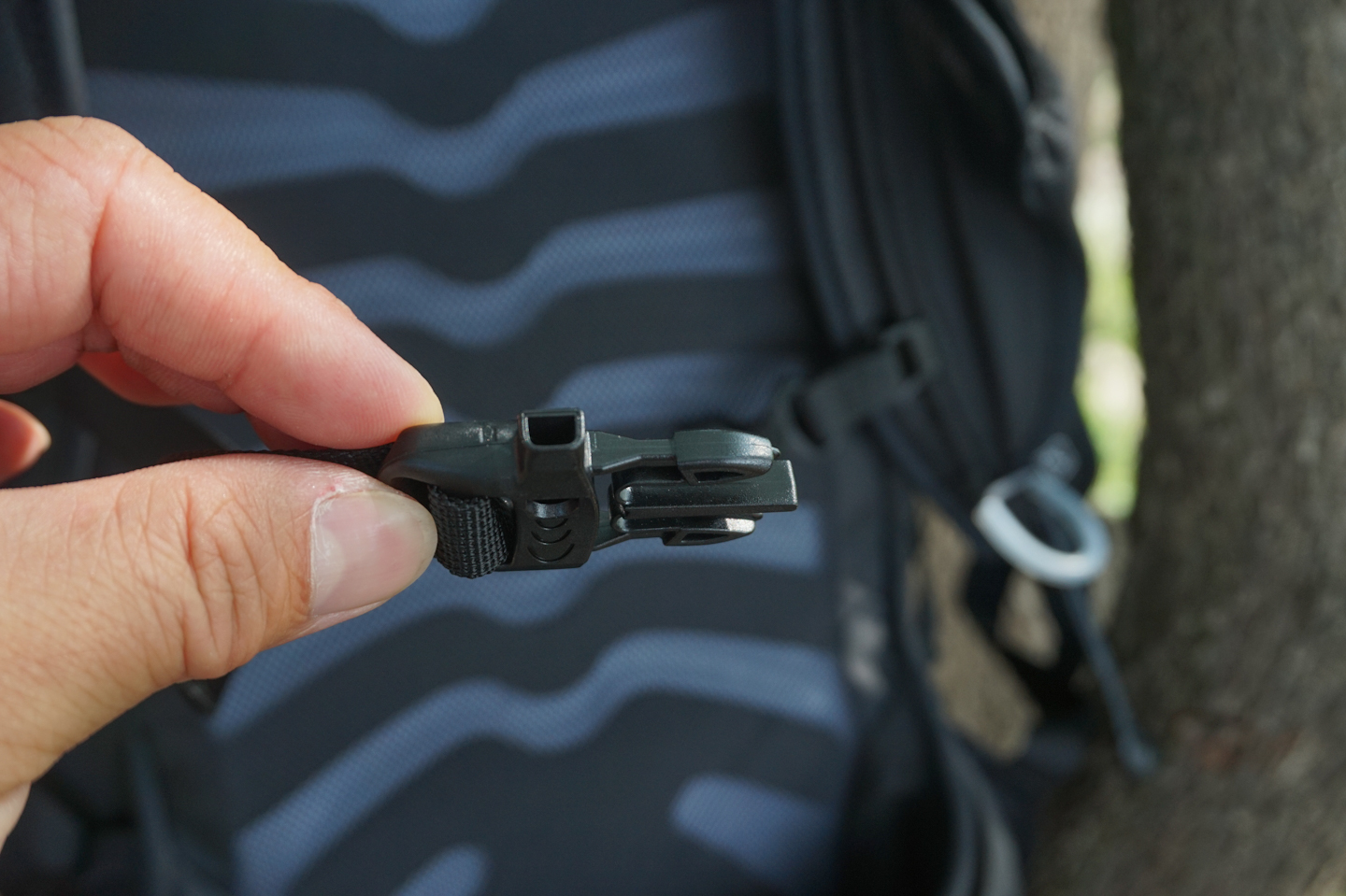 背包小鹰osprey,小鹰魔爪26背包功能详解