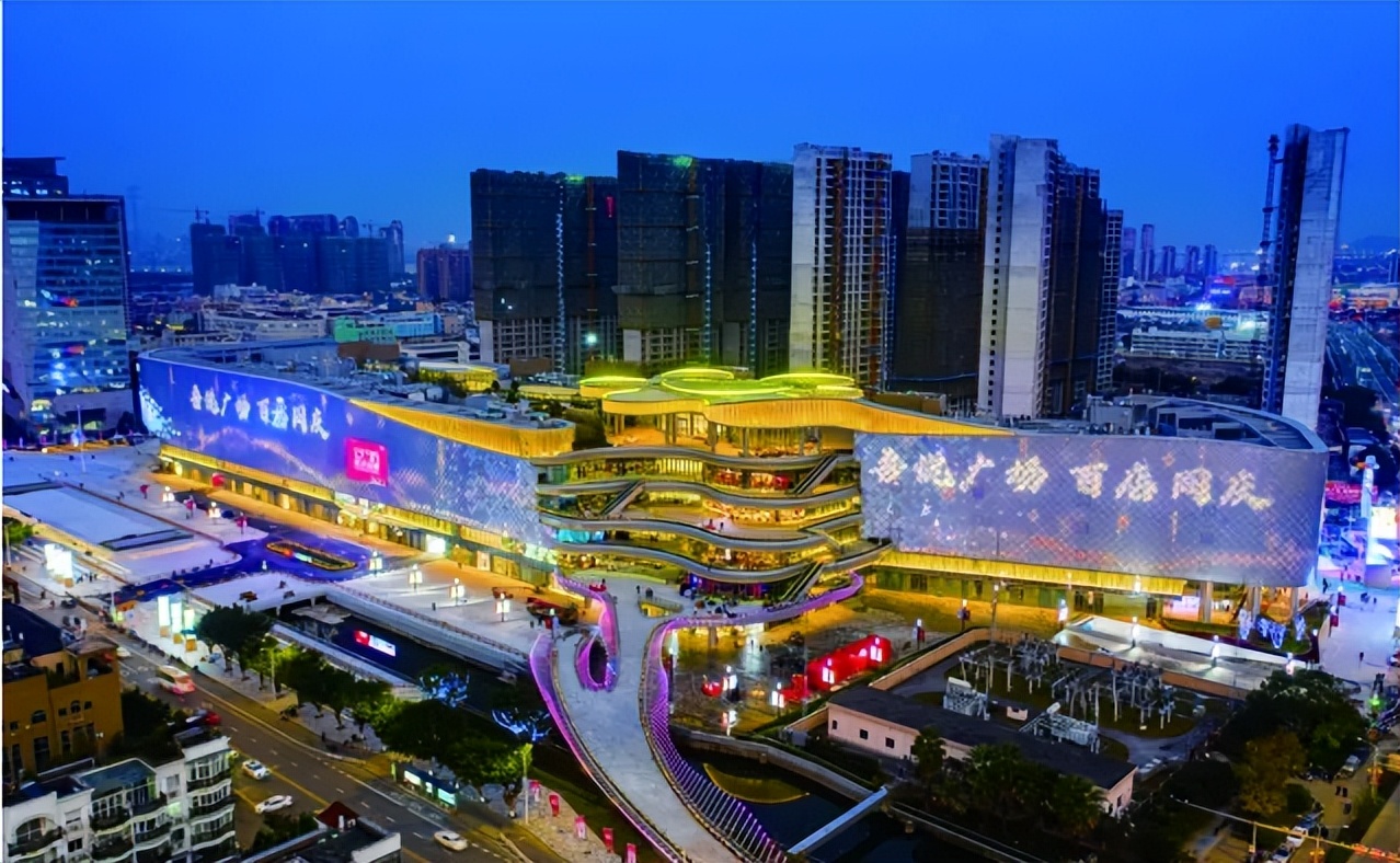 安置房质量秒杀商品房,安置房铝板外立面