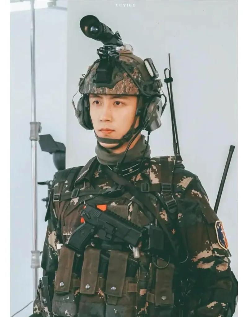 黄景瑜是什么型人格,从男人的眼光看黄景瑜的人格特征