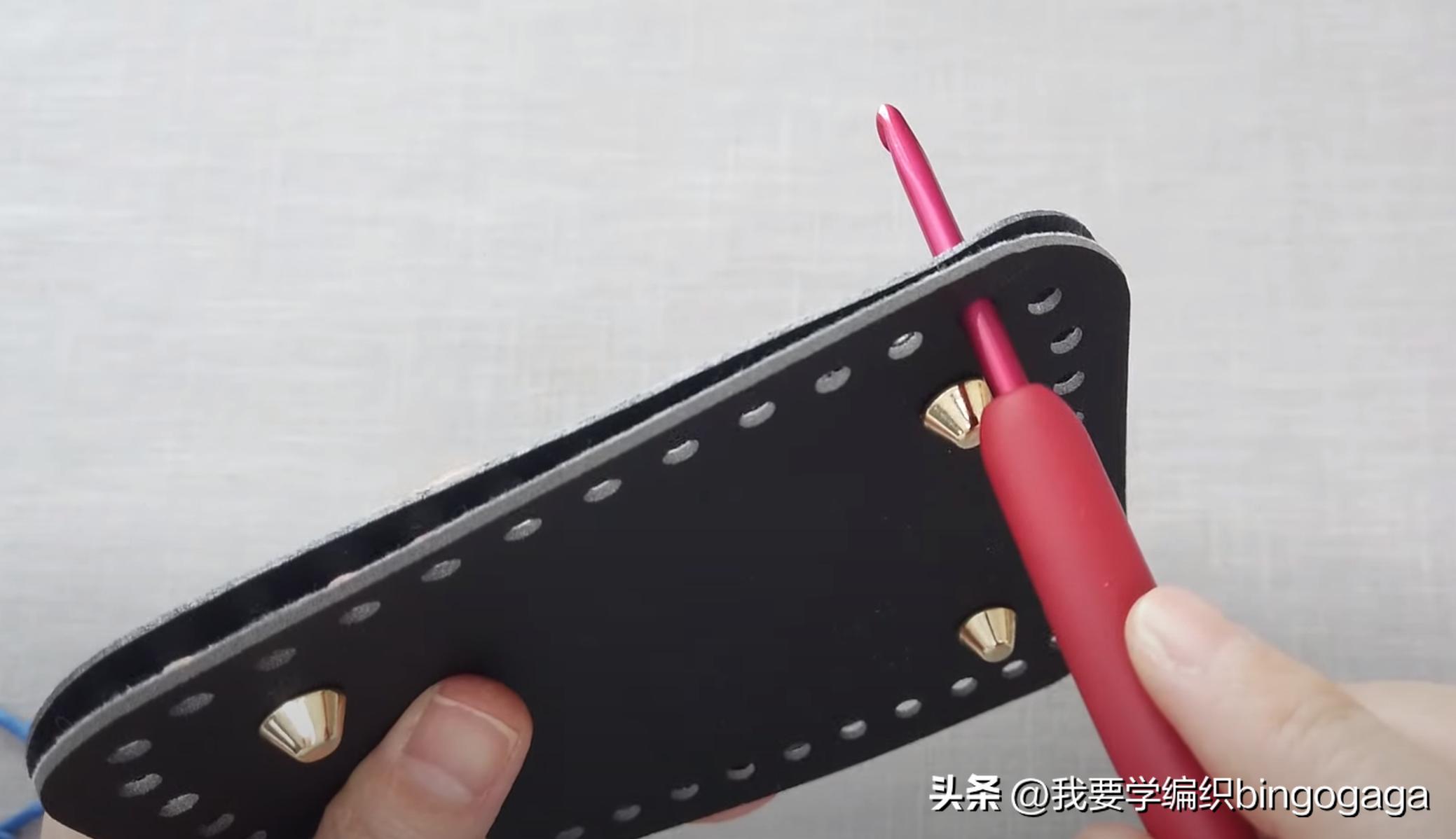 经典棋盘格元素编织包图解,棋盘格包包的线