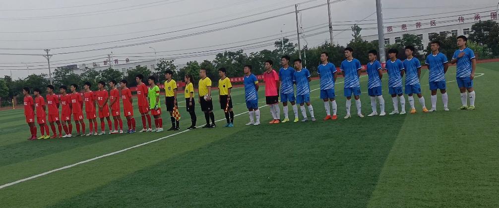 鄂州青少年足球联赛2019,绿茵场上显英姿团结拼搏创佳绩